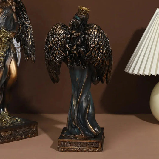 Resin Blinded Greek Goddess Fortune Figurine Goddess of Good Fortune and Wealth Sculpture Home Office Decor Gift Furnish Wise
