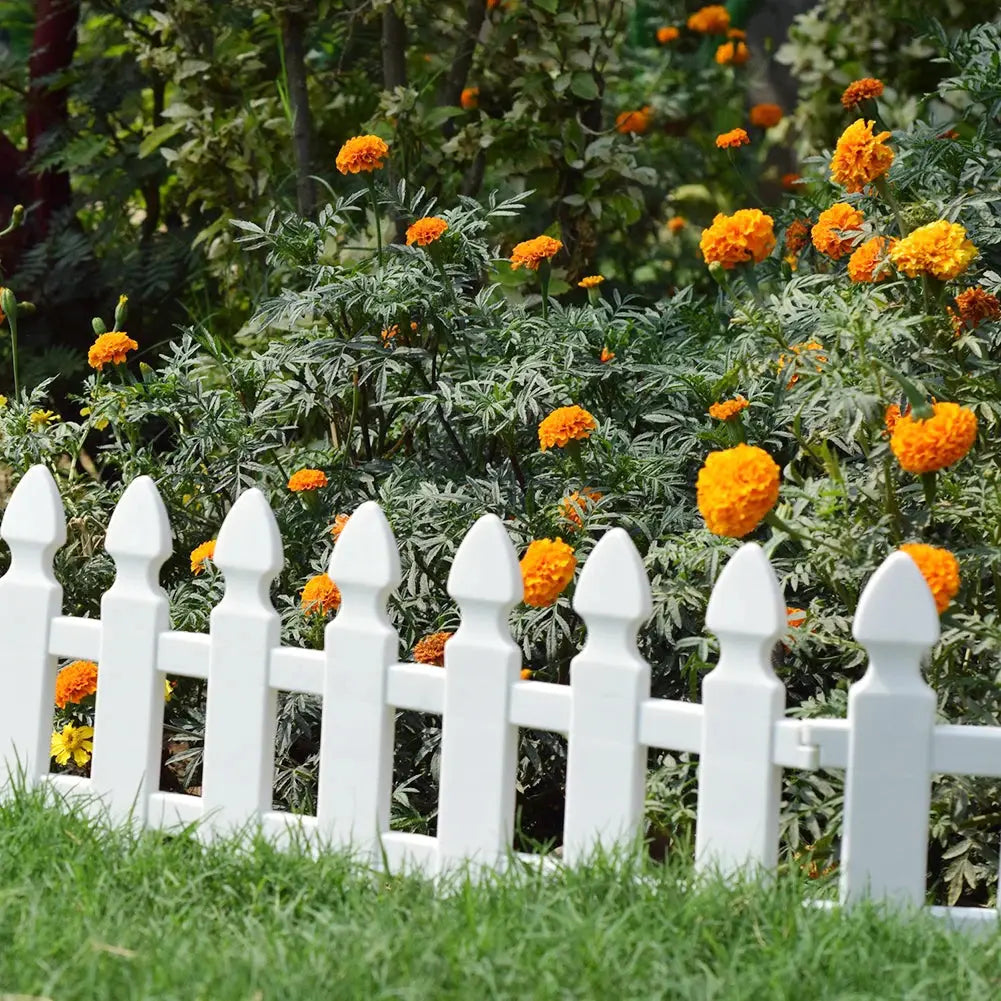 Plastic Picket Garden Fence Path Border, Set of 4